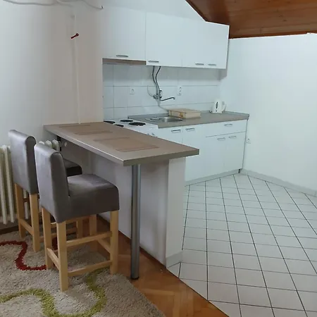 Vuk Apartment